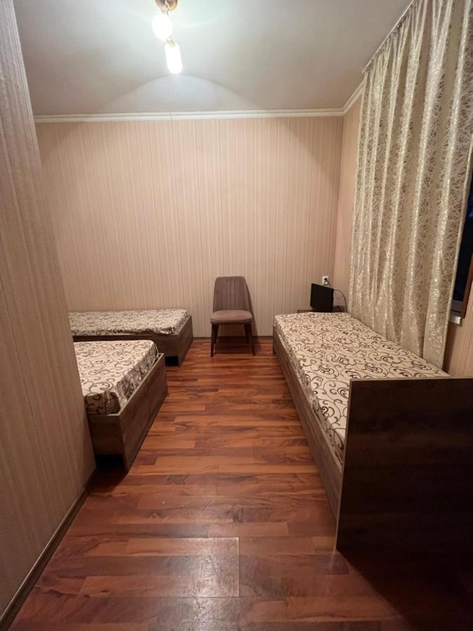 Gostevoy Dom Samir Hotel Gagra Exterior foto